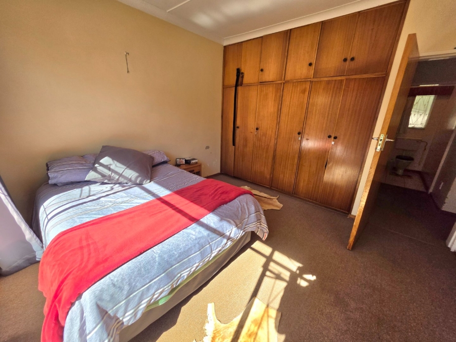 5 Bedroom Property for Sale in Panorama Free State